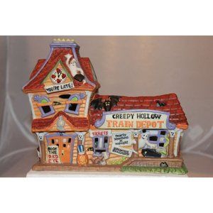 Midwest Creepy Hollow - Train Depot